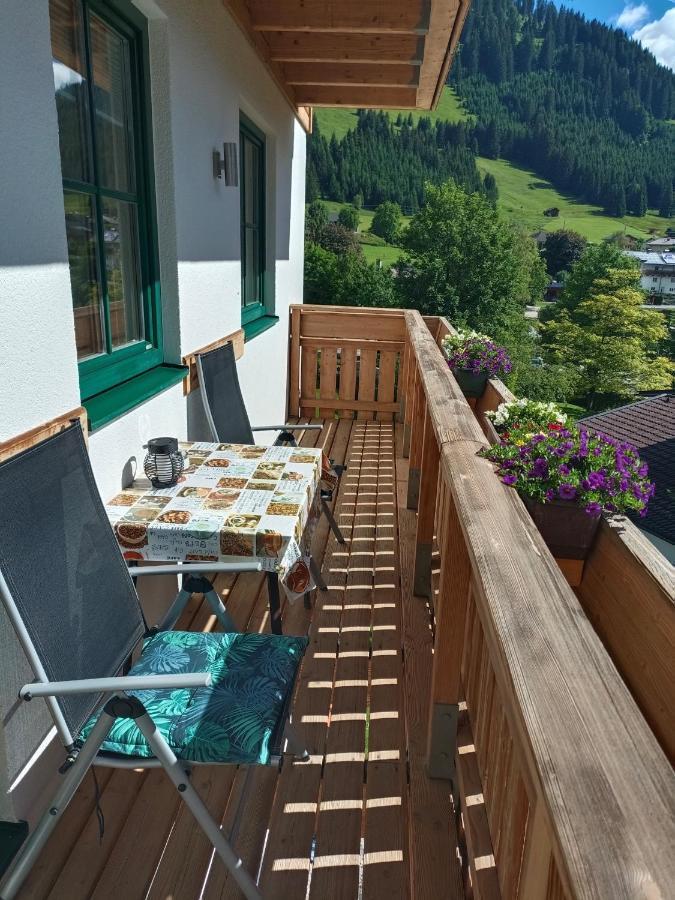 レルモースHaus Gipfelblickアパートメント エクステリア 写真