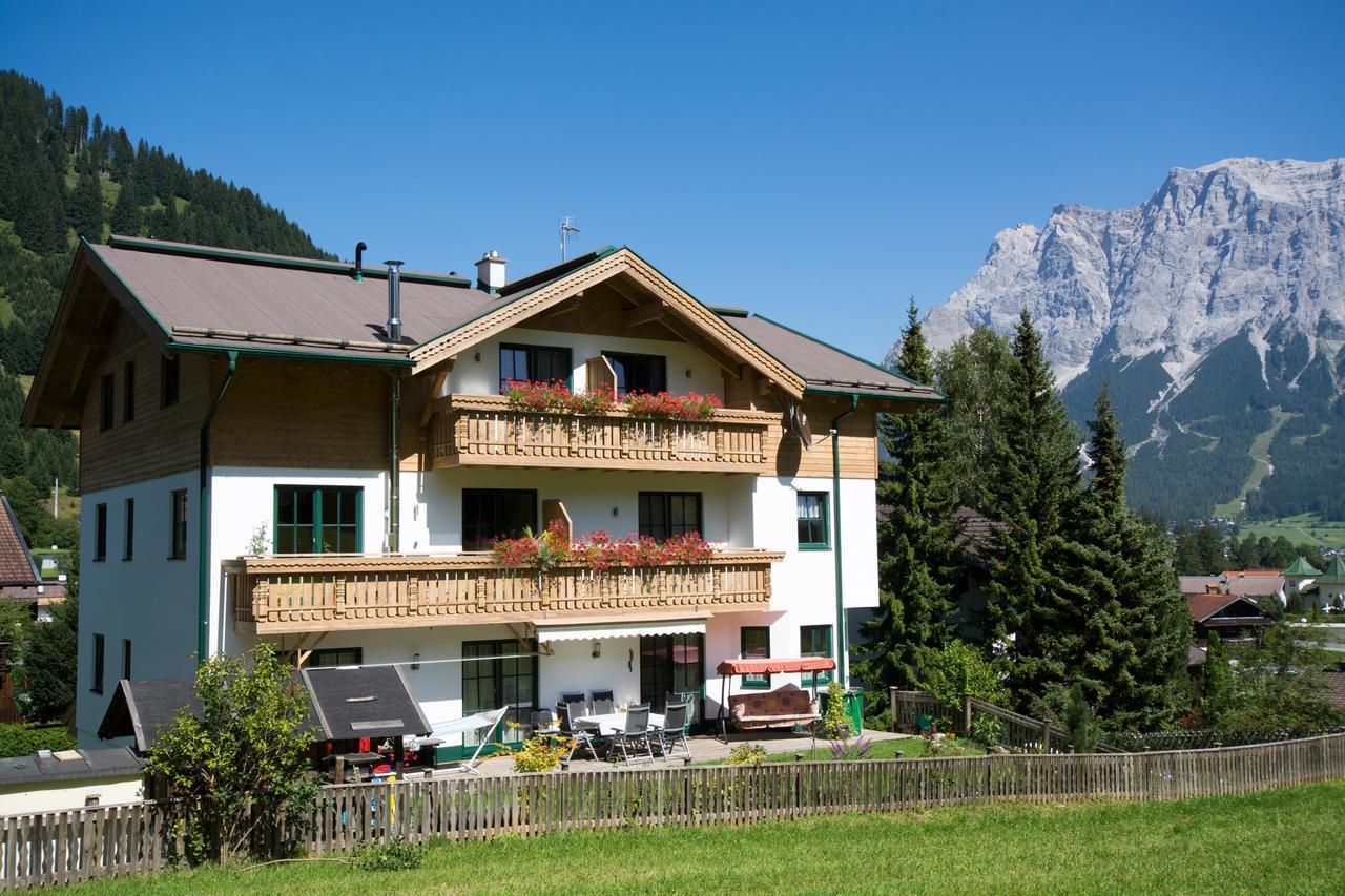 レルモースHaus Gipfelblickアパートメント エクステリア 写真